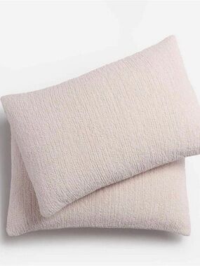 Sunday Citizen Blush Snug pillow cases - standard size